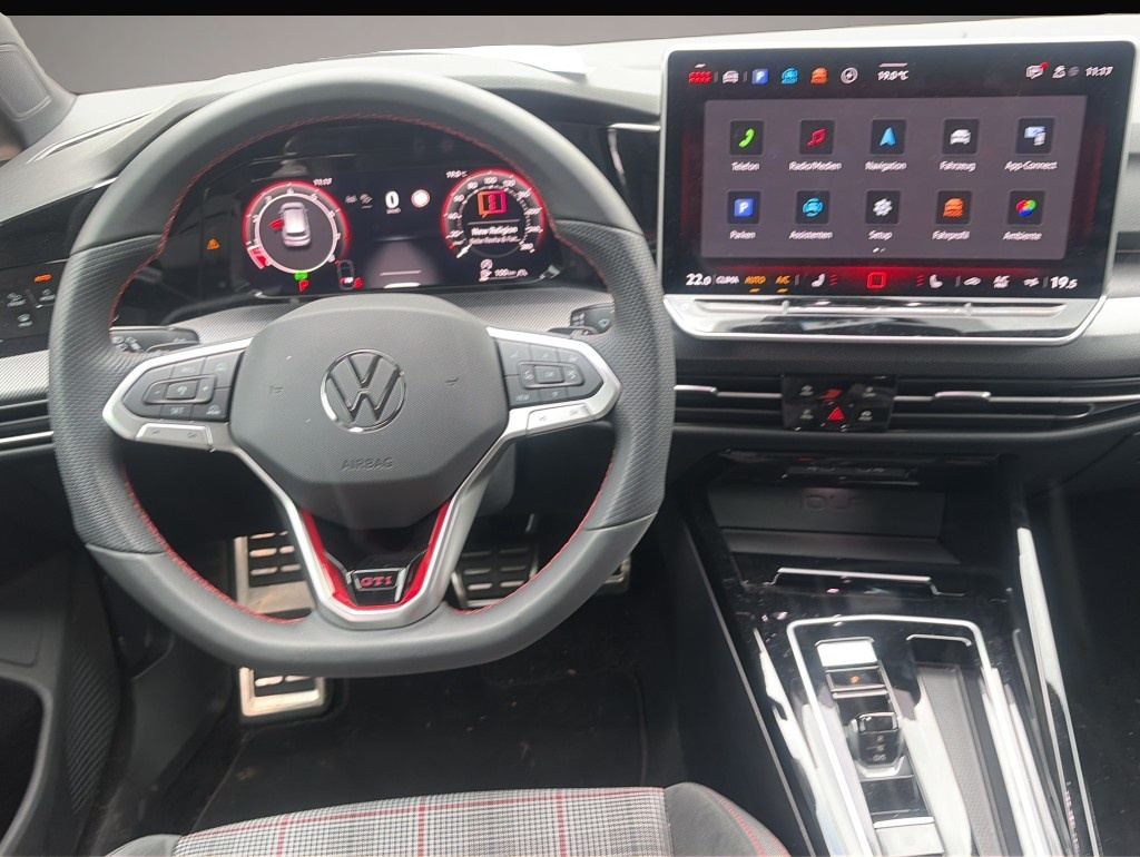 Bild 7 Volkswagen Golf 2.0 TSI GTI DSG*DCC*RearView*KeyGo*LED*ACC*