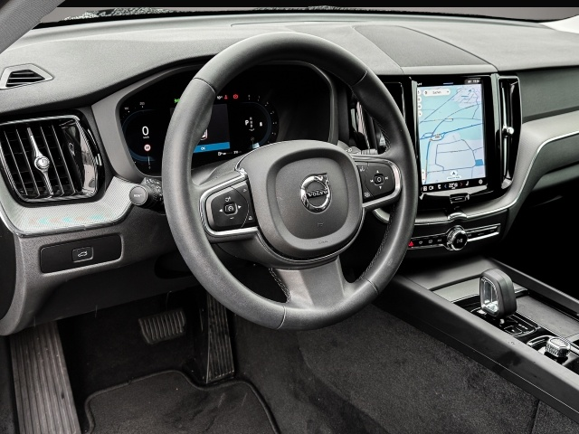 Bild 5 Volvo XC60 Core 2WD AHK Digitales Cockpit Soundsystem