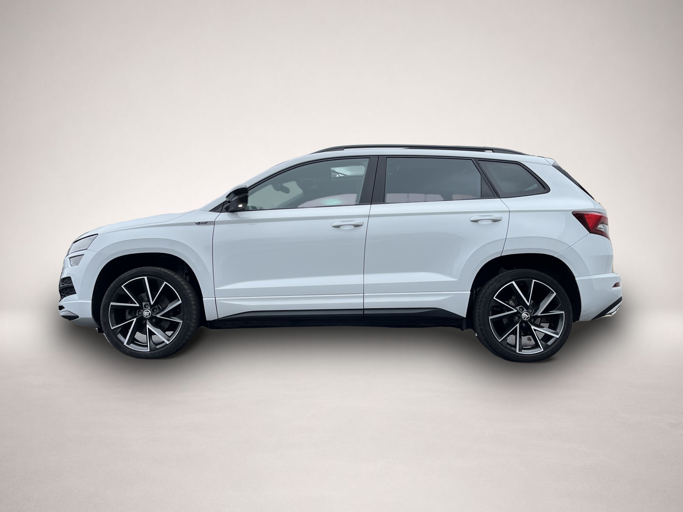 Bild 1 Skoda Karoq 1.5 TSI DSG Sportline AHK Panorama Virtual