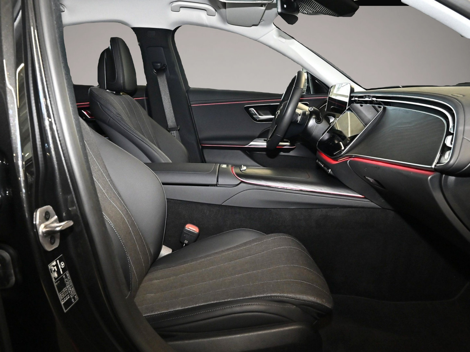 Bild 2 Mercedes-Benz E 300