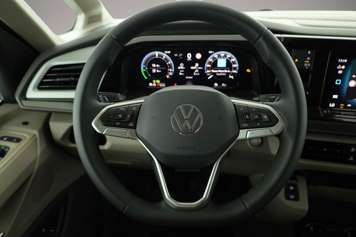 Fotografie 6 des Volkswagen T7 Multivan eHybrid 4M Business LÜ, 7-Sitzer, AH