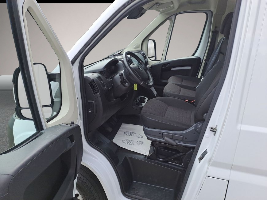 Bild 7 Opel Movano 2.2 D L2H1 2WD VA Edition PDC mit RFC
