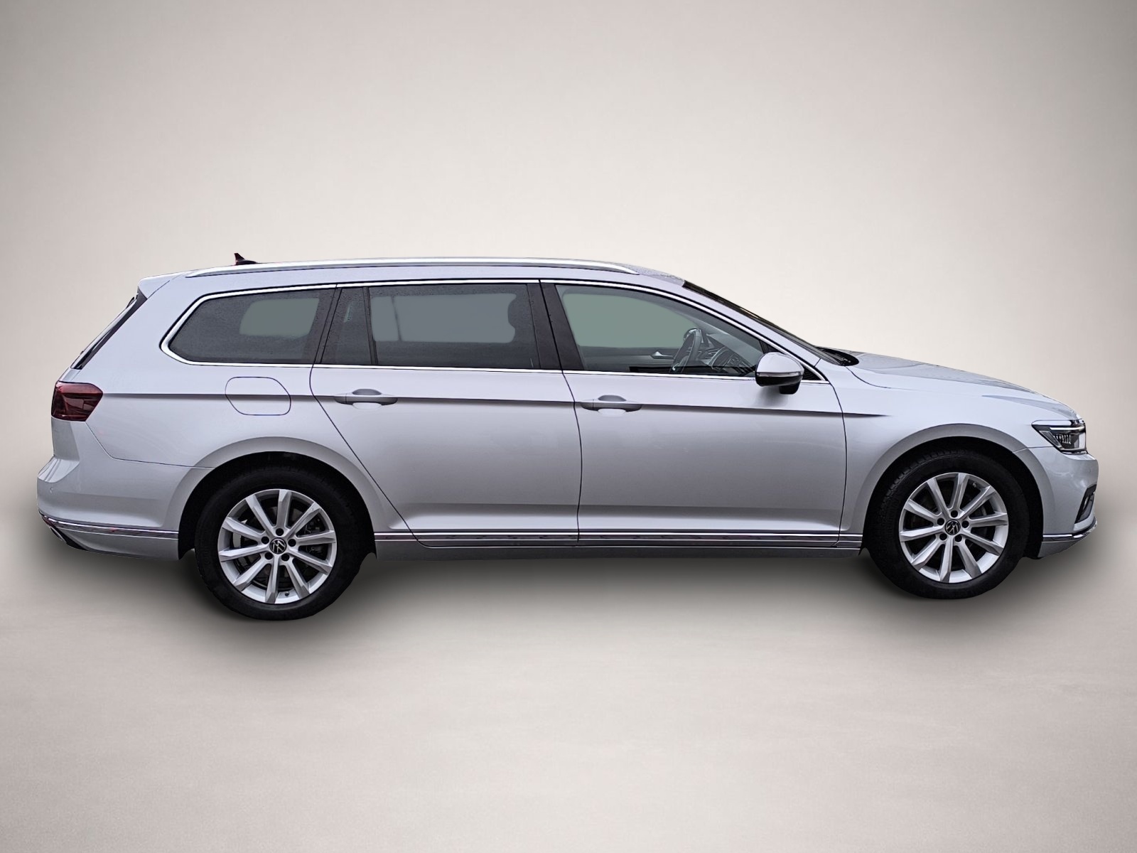Bild 8 Volkswagen Passat Variant 2.0 TDI DSG Elegance AHK NAVI ACC
