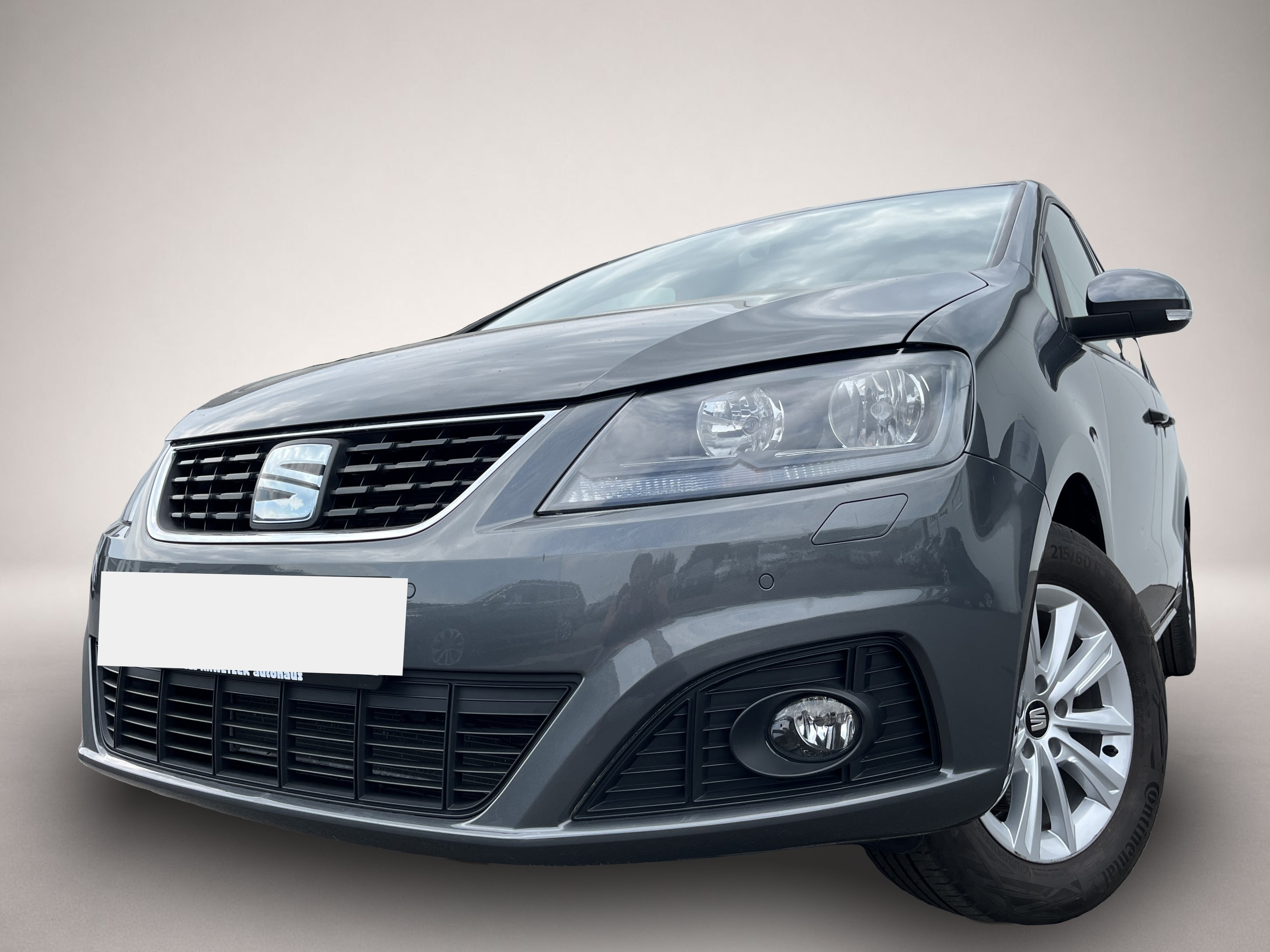 Bild 1 Seat Alhambra 1.4 TSI Style AHK Navi RFK SHZ DAB Klim