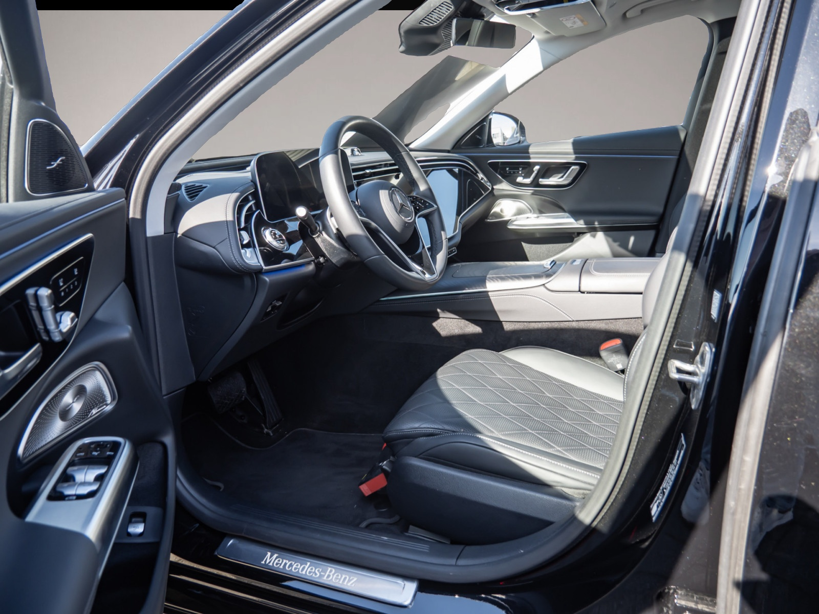 Bild 6 Mercedes-Benz E 300