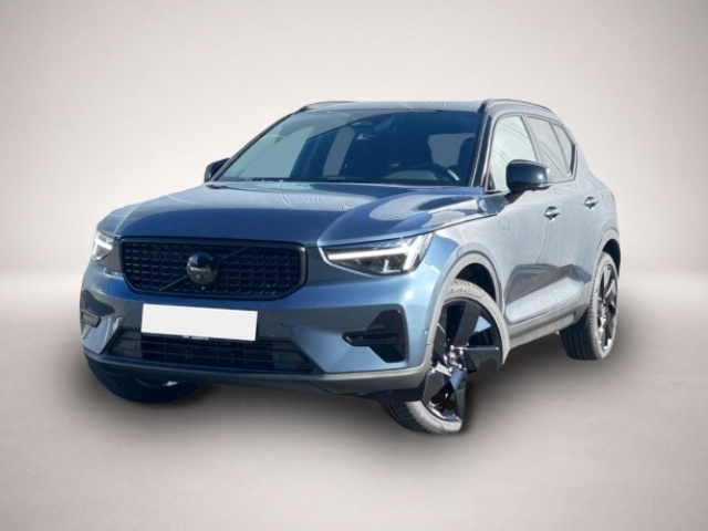 Fotografie Volvo XC40 B3 Plus Black Edition 2WD 360°/ACC/BLIS