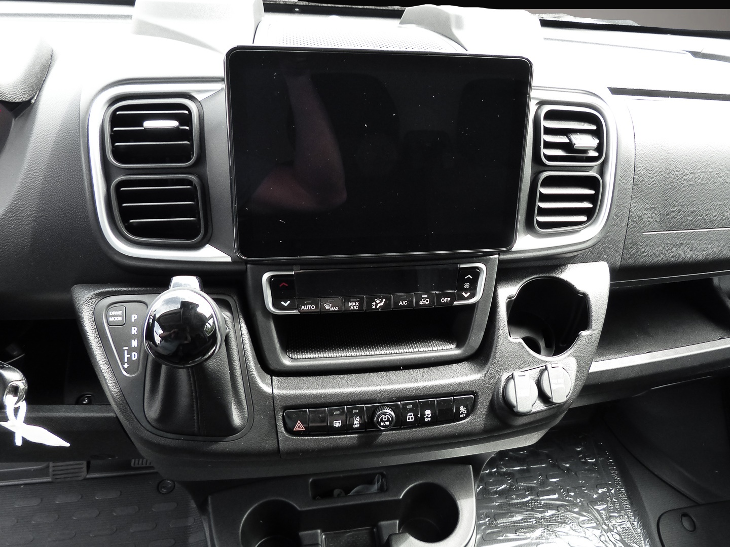 Bild 5 Fiat Ducato 35 L2H2 140 Multijet Kombi Paket: Techno