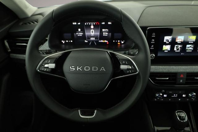 Fotografie 4 des Skoda Kamiq Selection Kamiq 1.5 TSI Selection, LED, Kamera,.