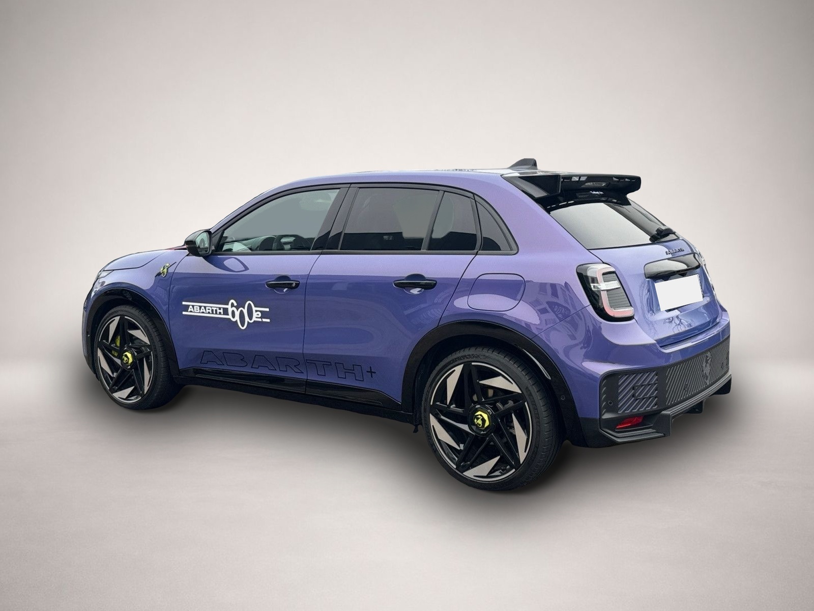 Fotografie 3 des Abarth 600e Scorpionissima