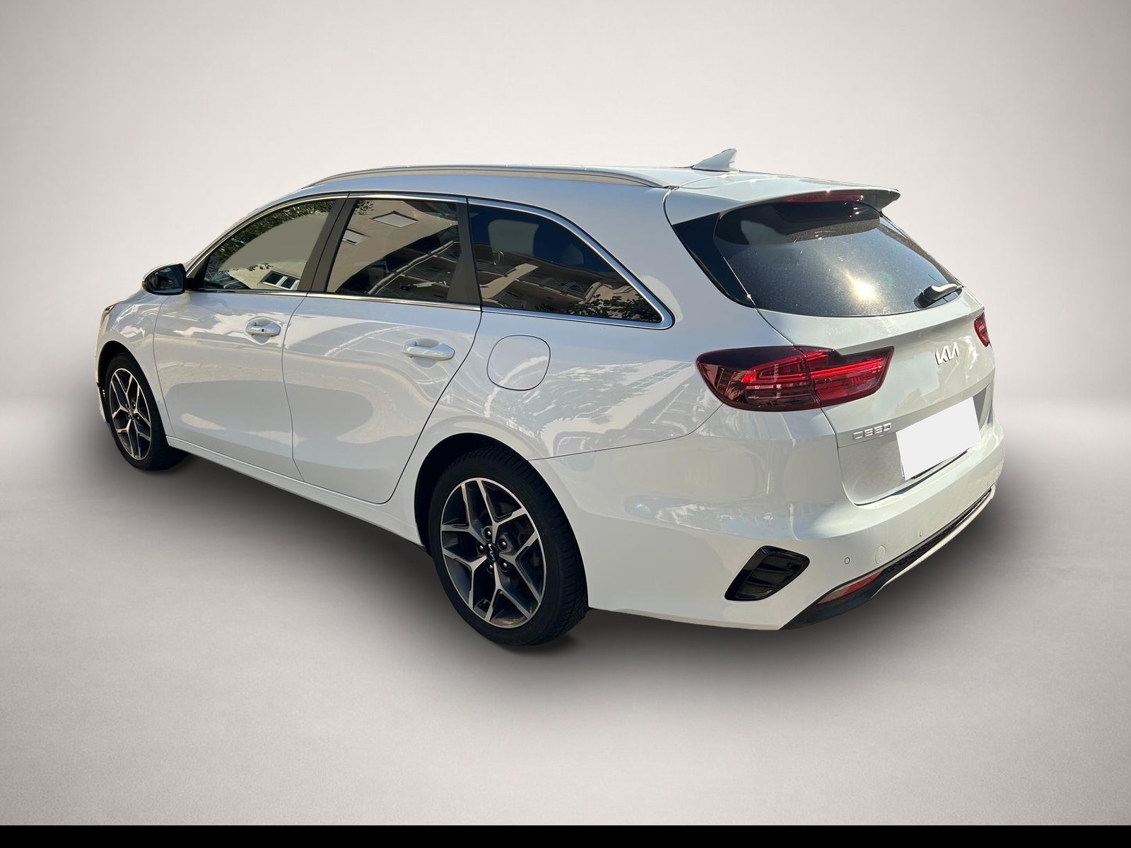Bild 4 Kia cee'd / Ceed SW 1.5 T-GDI Ultimate Navi Totwinkel Kamera
