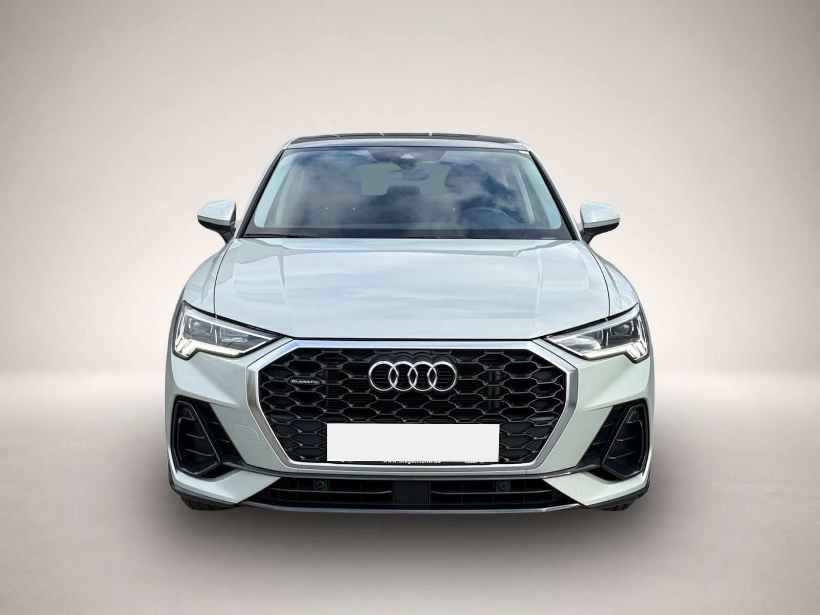 Bild 8 Audi Q3 Sportback 40 TFSI qu. S-tronic *LED*Navi*Pano