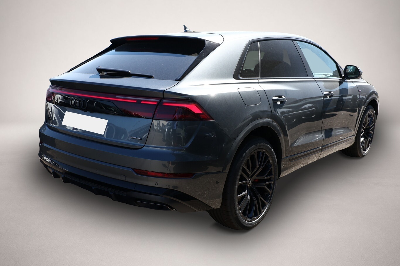 Bild 3 Audi Q8 2xS line AssistenzP+ 22Z Laser Pano B&O Leder