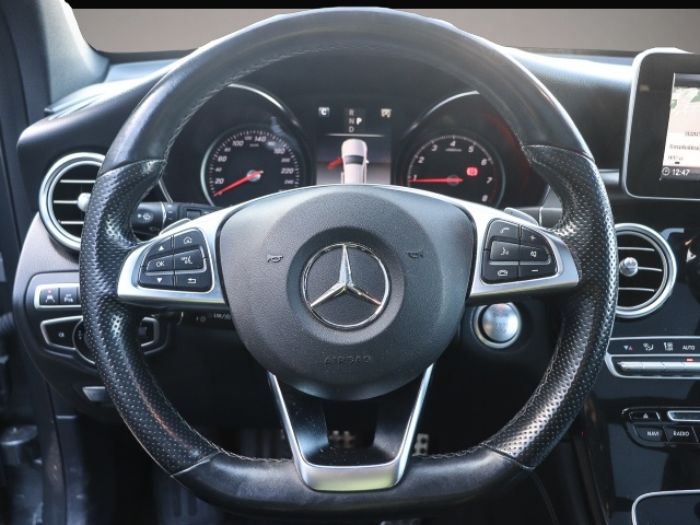 Bild 4 Mercedes-Benz GLC 250 4Matic AMG Paket AHK Panorama Sportpaket
