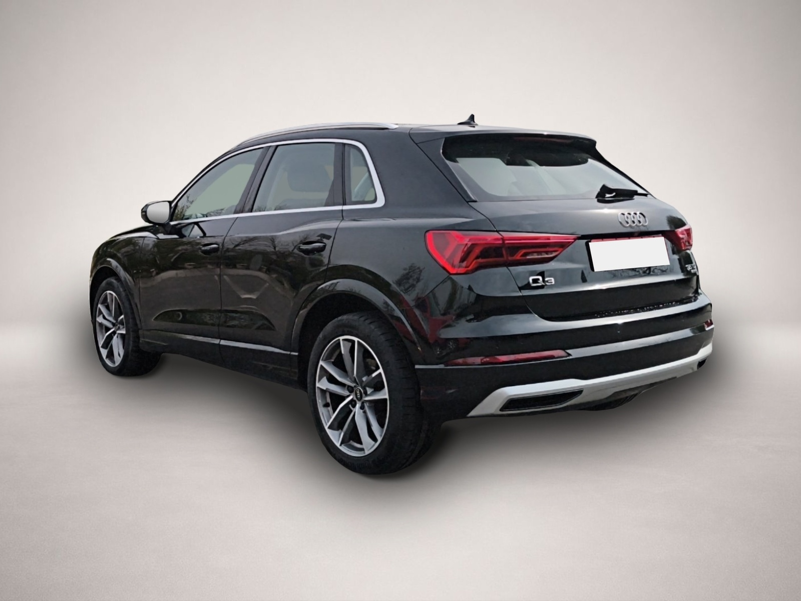 Bild 5 Audi Q3 2.0 TDI S-tronic 35 quattro advanced 4-J-G AC