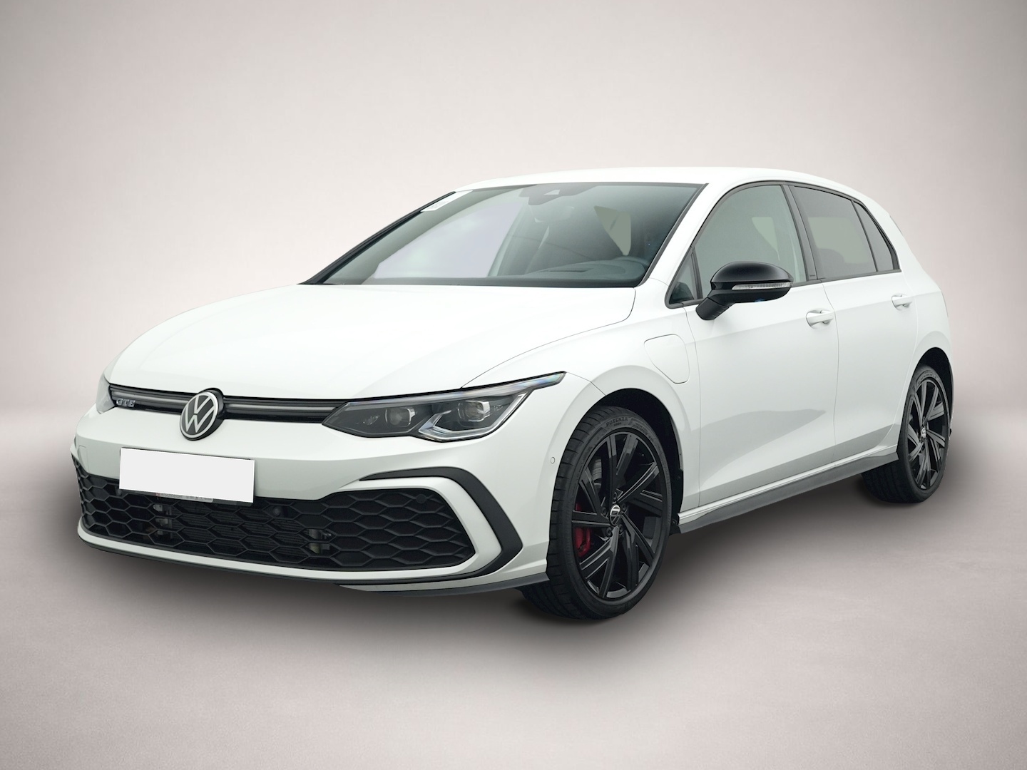 Fotografie Volkswagen Golf 8 1.4 TSI e-Hybrid DSG GTE Black Style STAN