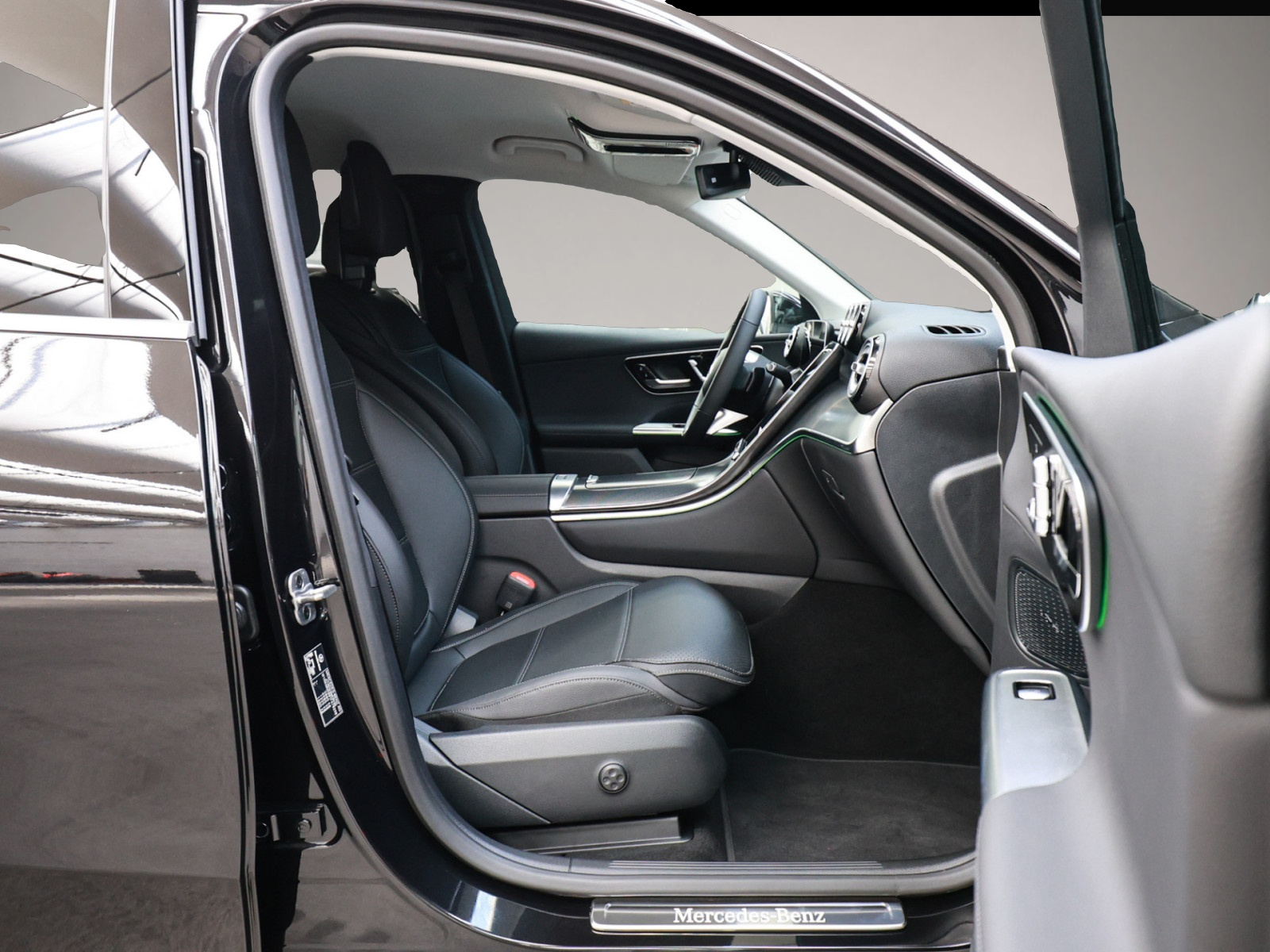 Bild 2 Mercedes-Benz GLC 300