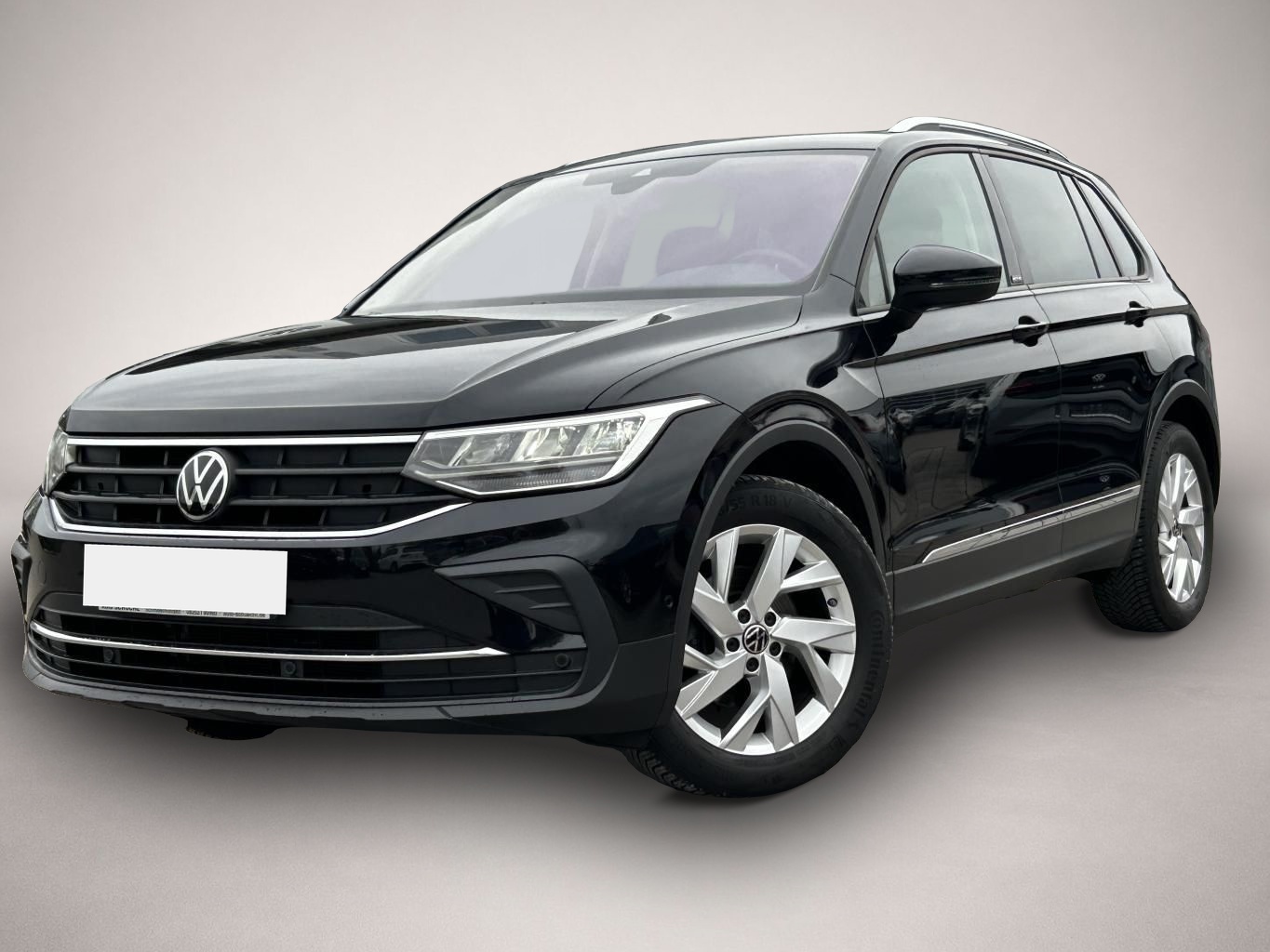 Fotografie Volkswagen Tiguan 1.5 TSI ACTIVE AHK+18"+IQ-DRIVE+APP-CONNE