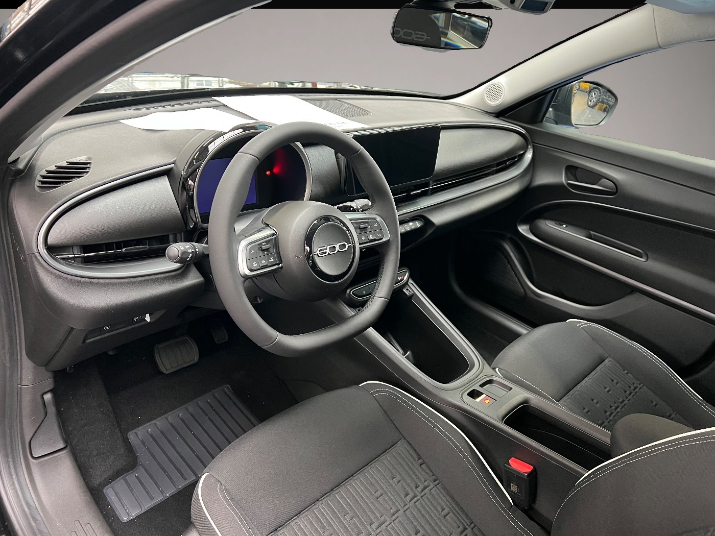 Bild 8 Fiat 600 1.2 Business Edition *LED Navi Kamera Sitzh.