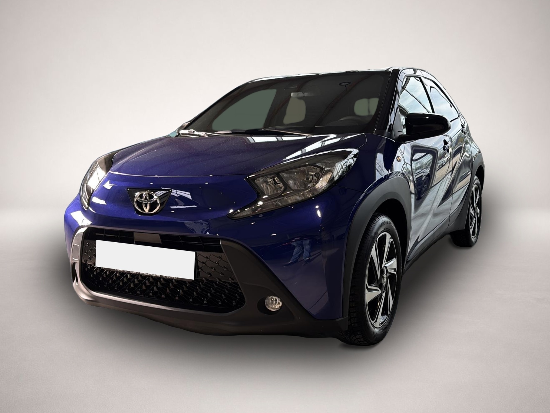 Vehicle image 0