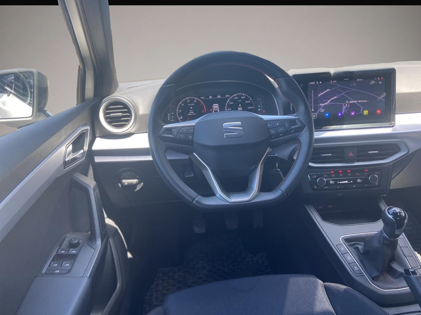 Bild 8 Seat Ibiza 1.0 TSI FR VIRTUAL-COCKPIT+NAVI-PRO+LED+FU