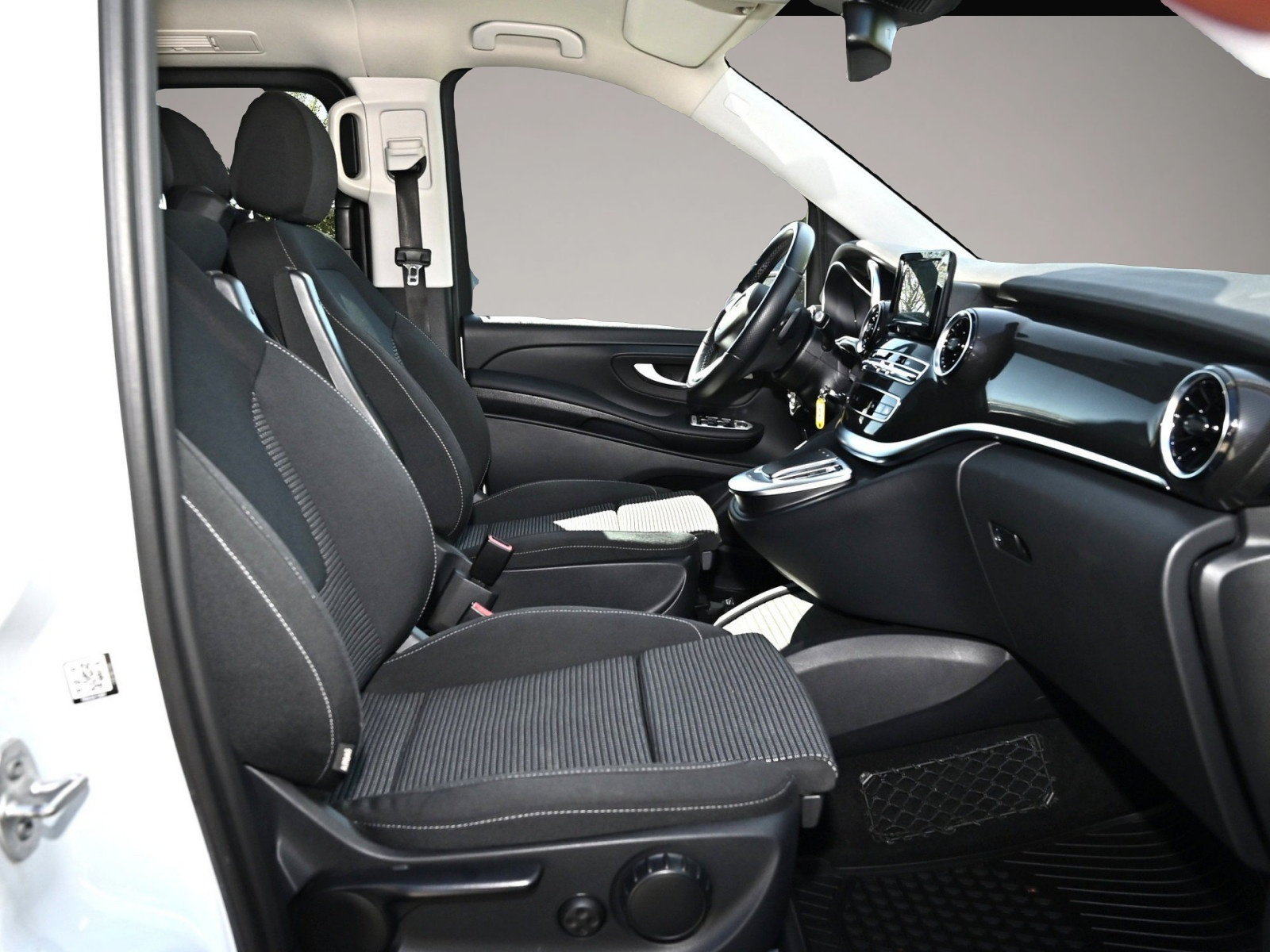 Fotografie 2 des Mercedes-Benz V 250