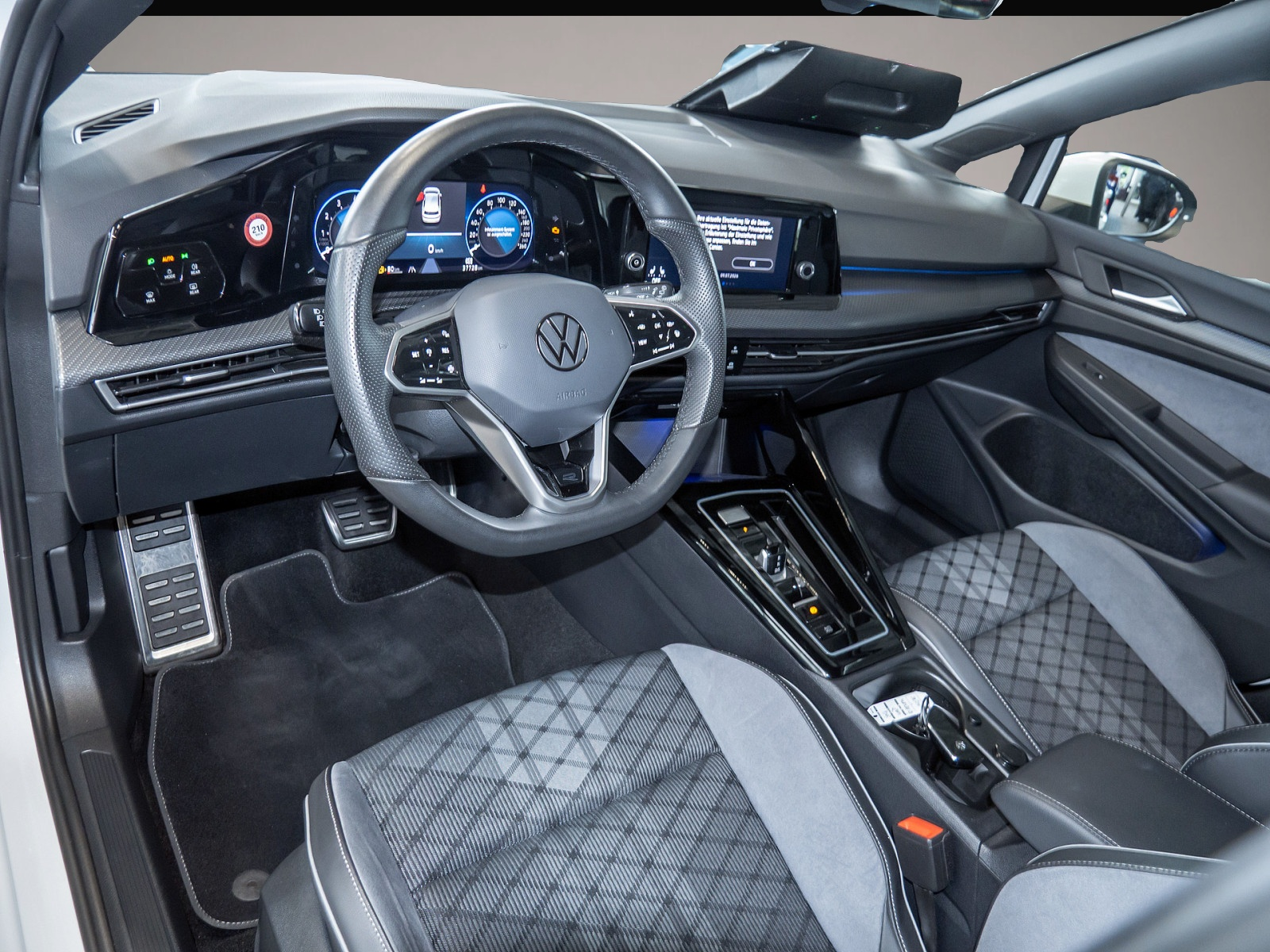 Bild 5 Volkswagen Golf VIII