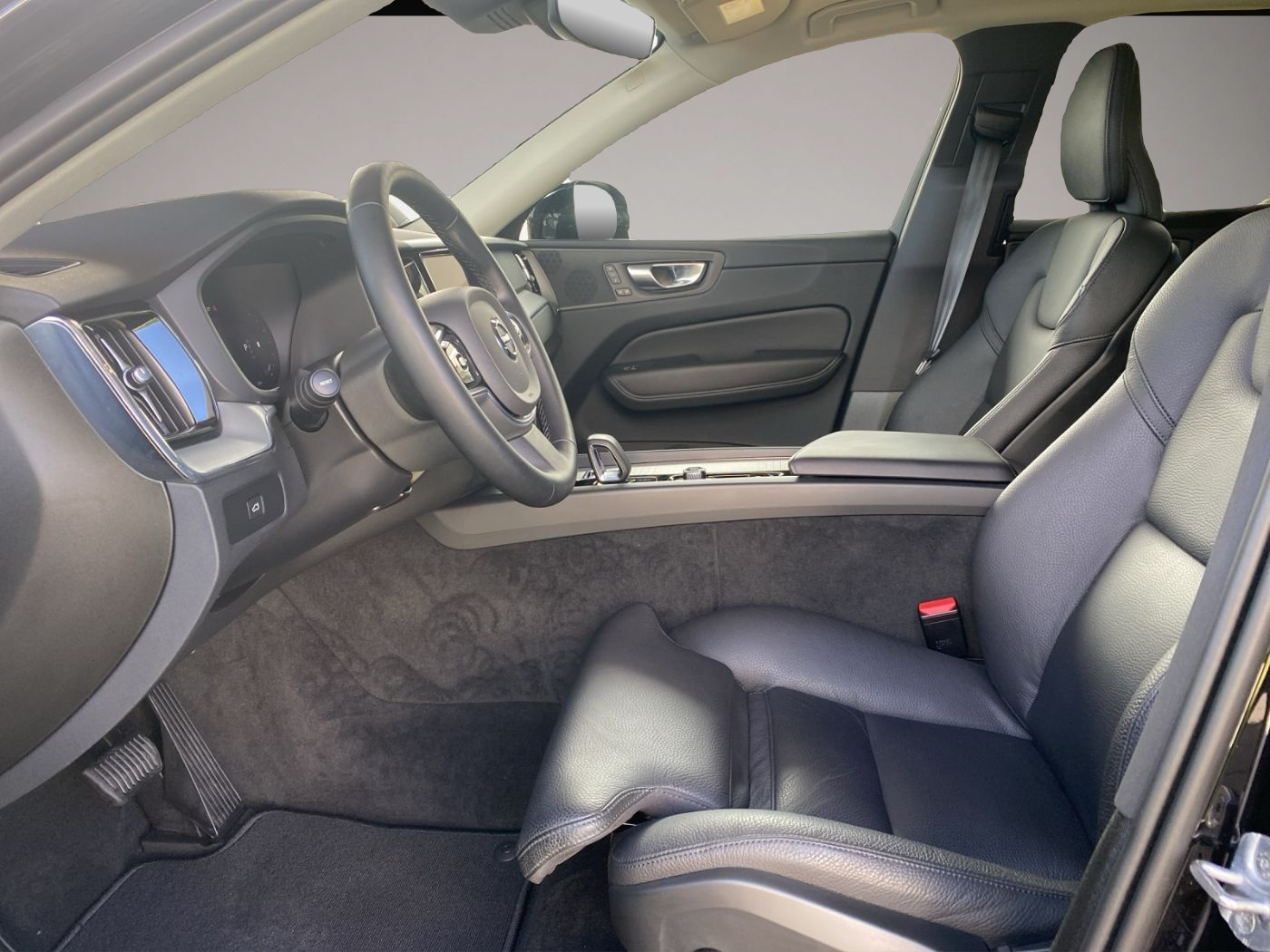 Bild 7 Volvo XC60 B4 (Diesel) Plus Dark AHK+LED+Navi+SHZ+Kam.