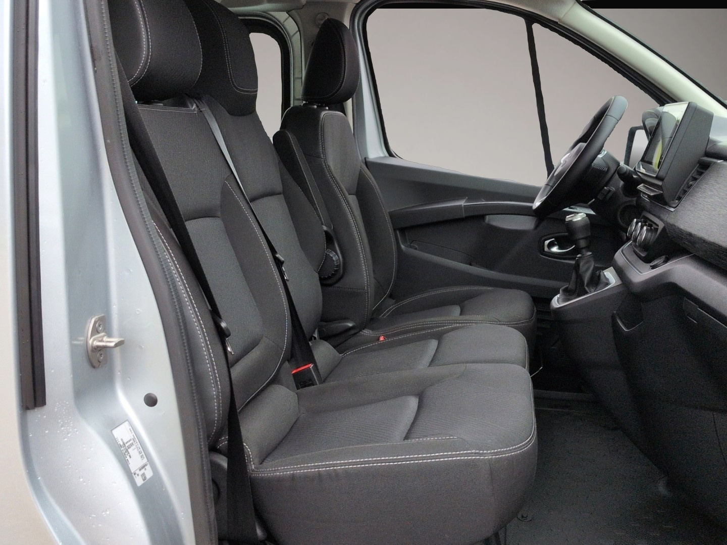 Bild 7 Nissan Primastar Tekna L2 2.0D*9-Sitzer LED Navi R-Kam
