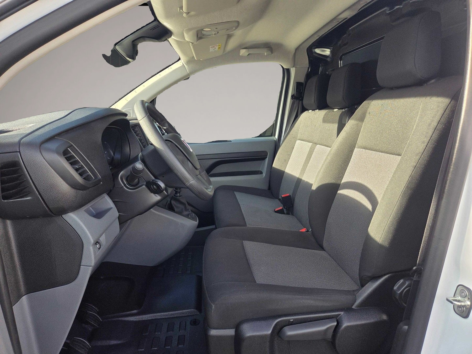 Fotografie 2 des Fiat Other Scudo Basis L1 KaWa 100,Klima,DAB,LR Boden