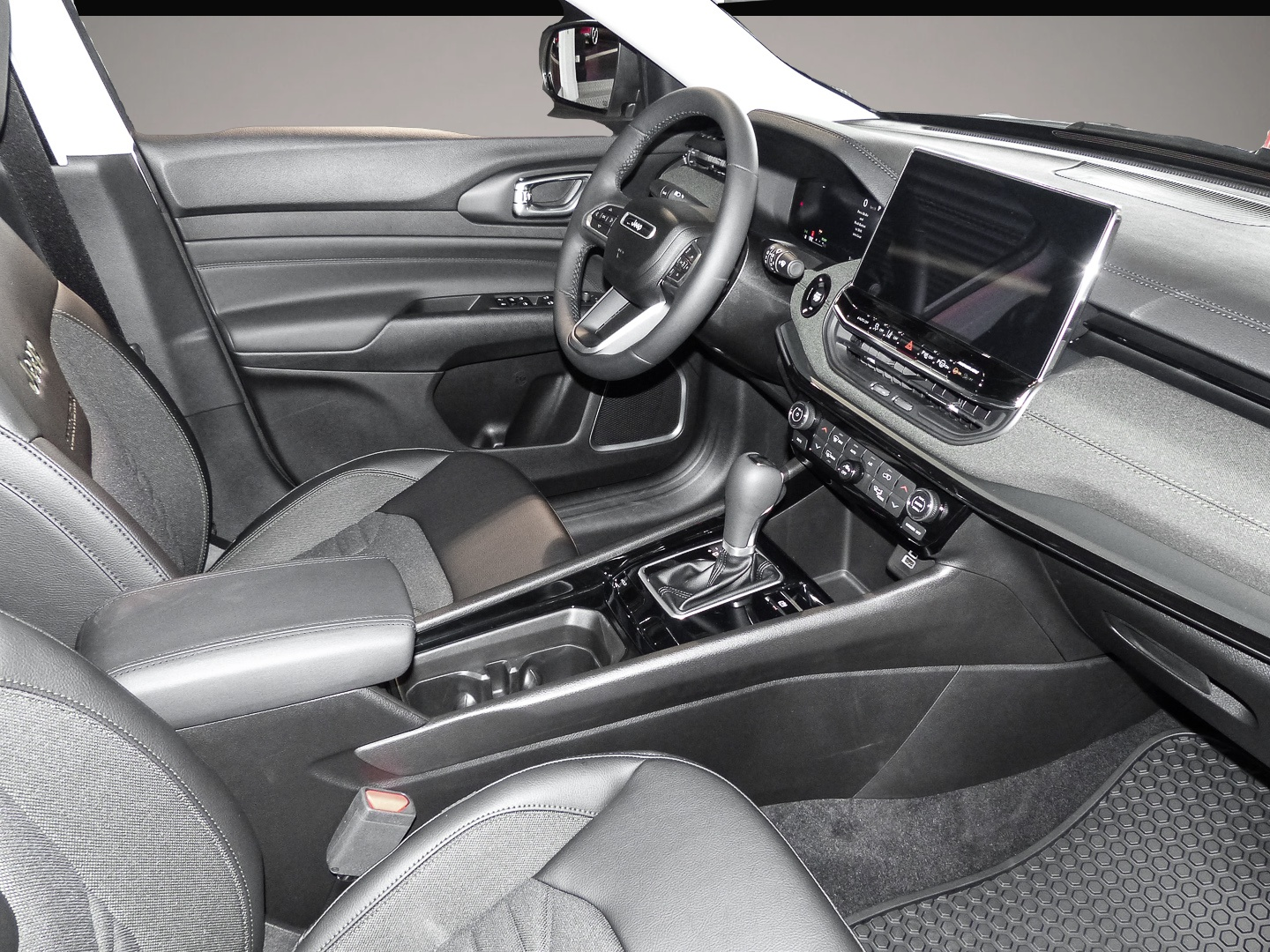 Bild 3 Jeep Compass North Star Mild-Hybrid Sicherheits-Paket