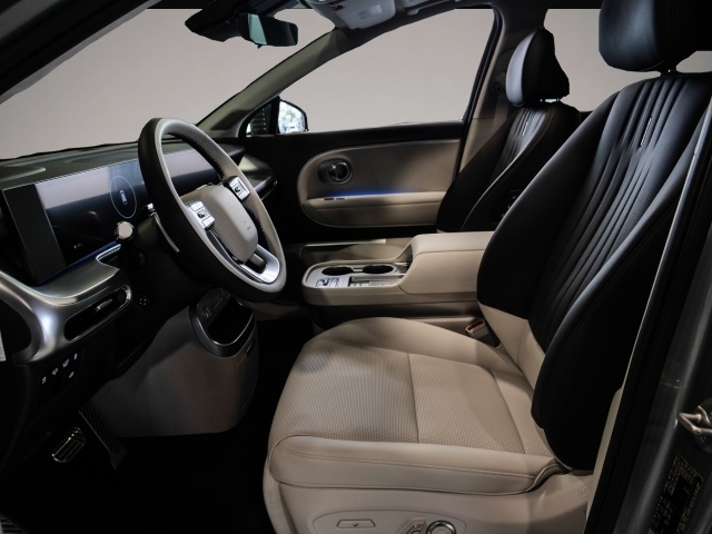 Bild 5 Hyundai IONIQ 9 4WD UNIQ Panorama-Glas-Schiebedach, Rela