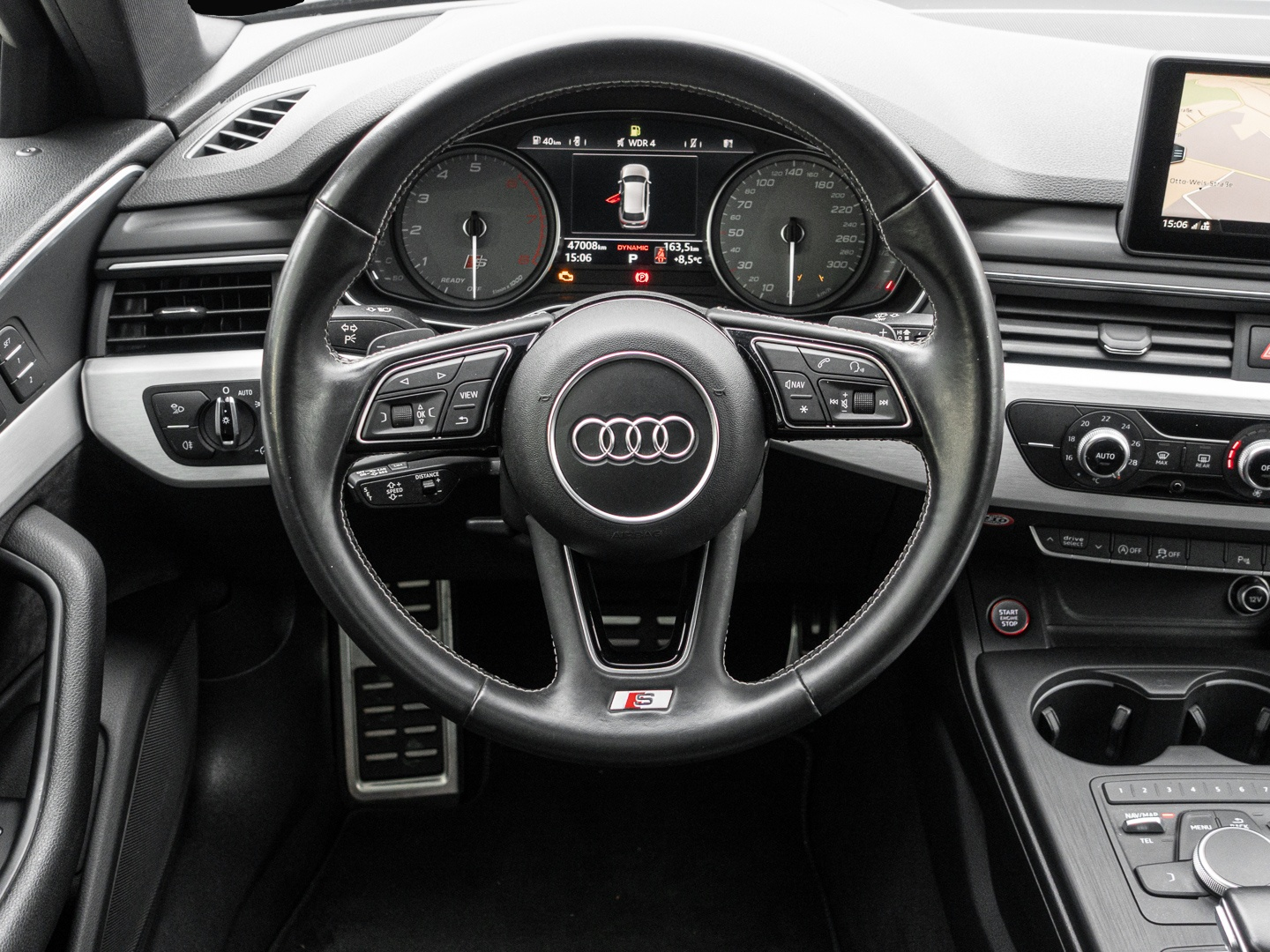 Bild 7 Audi quattro S4 Avant 3.0 TFSI quattro El. Panodach Navi Lede
