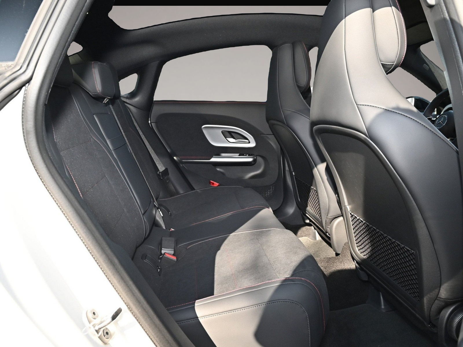 Fotografie des Mercedes-Benz CLA 180