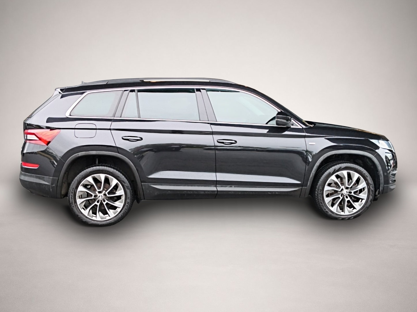 Bild 8 Skoda Kodiaq 2.0 TSI DSG Clever 4x4 AHK NAVI ACC LED 3