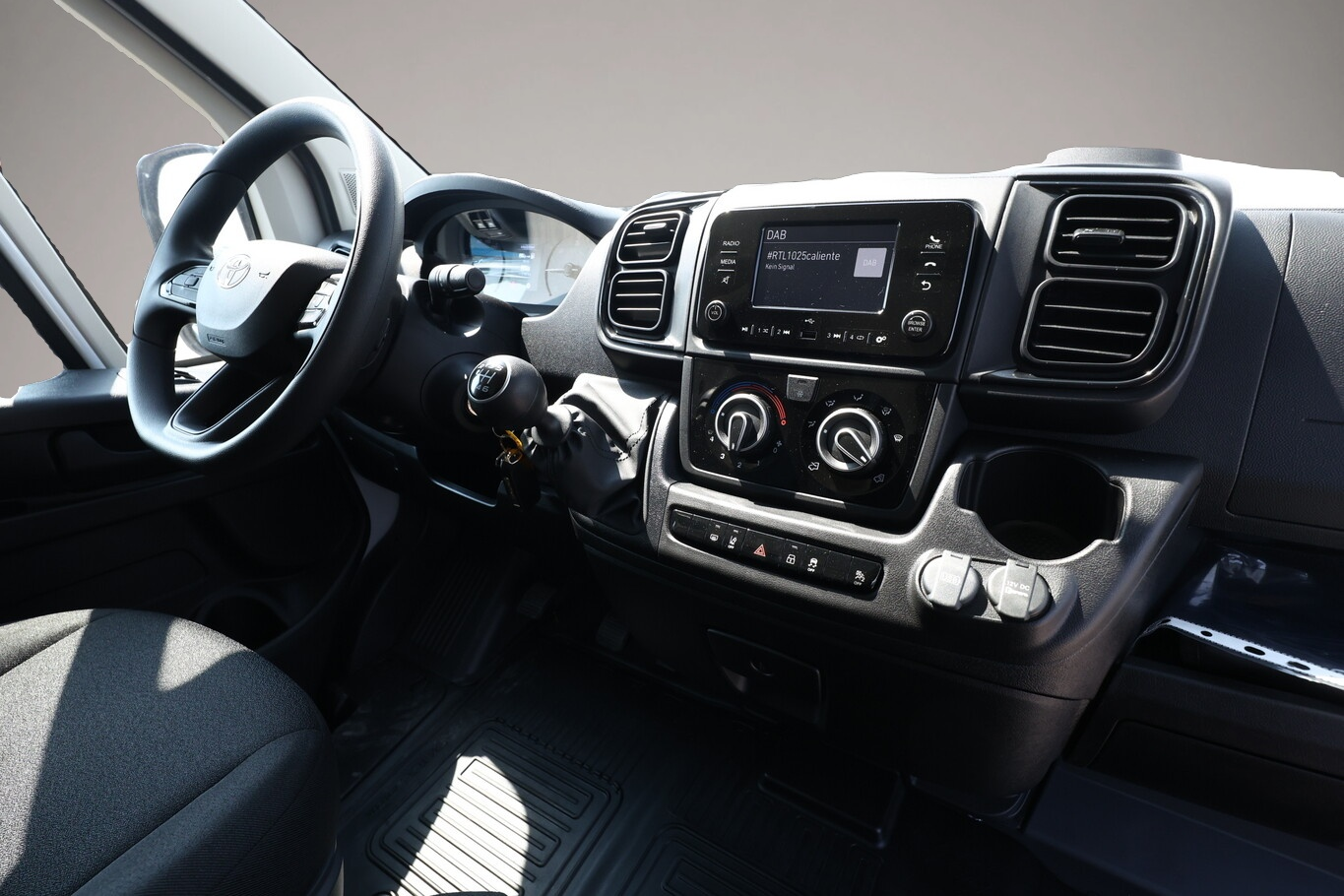 Bild 7 Toyota Proace Max 33 L2H1 Duty Kam Klima Temp Bluet.