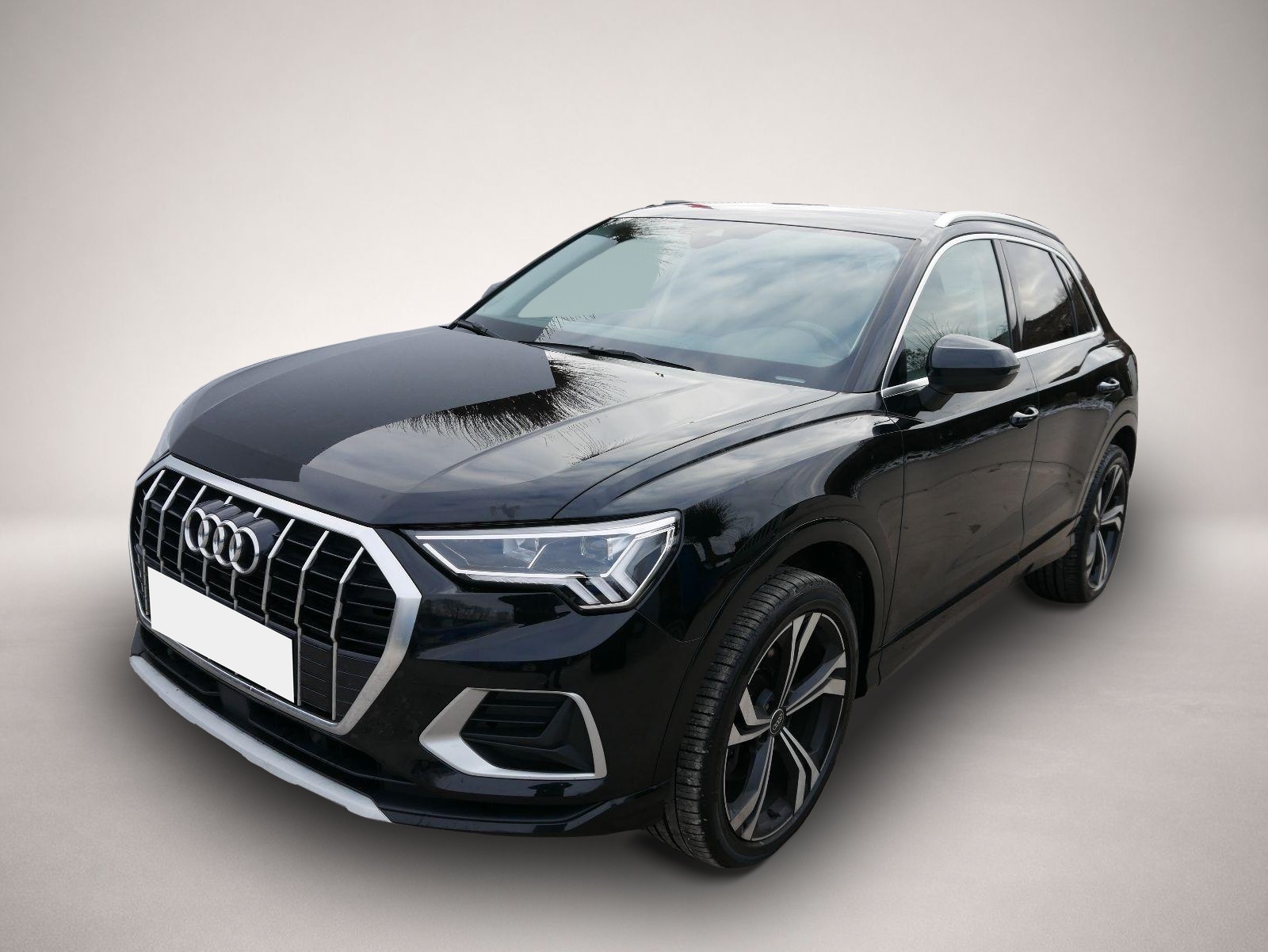 Fotografie Audi quattro Q3 Advanced 40 TDI quattro s-t*NAVI*SHZ*PDC*TEMP