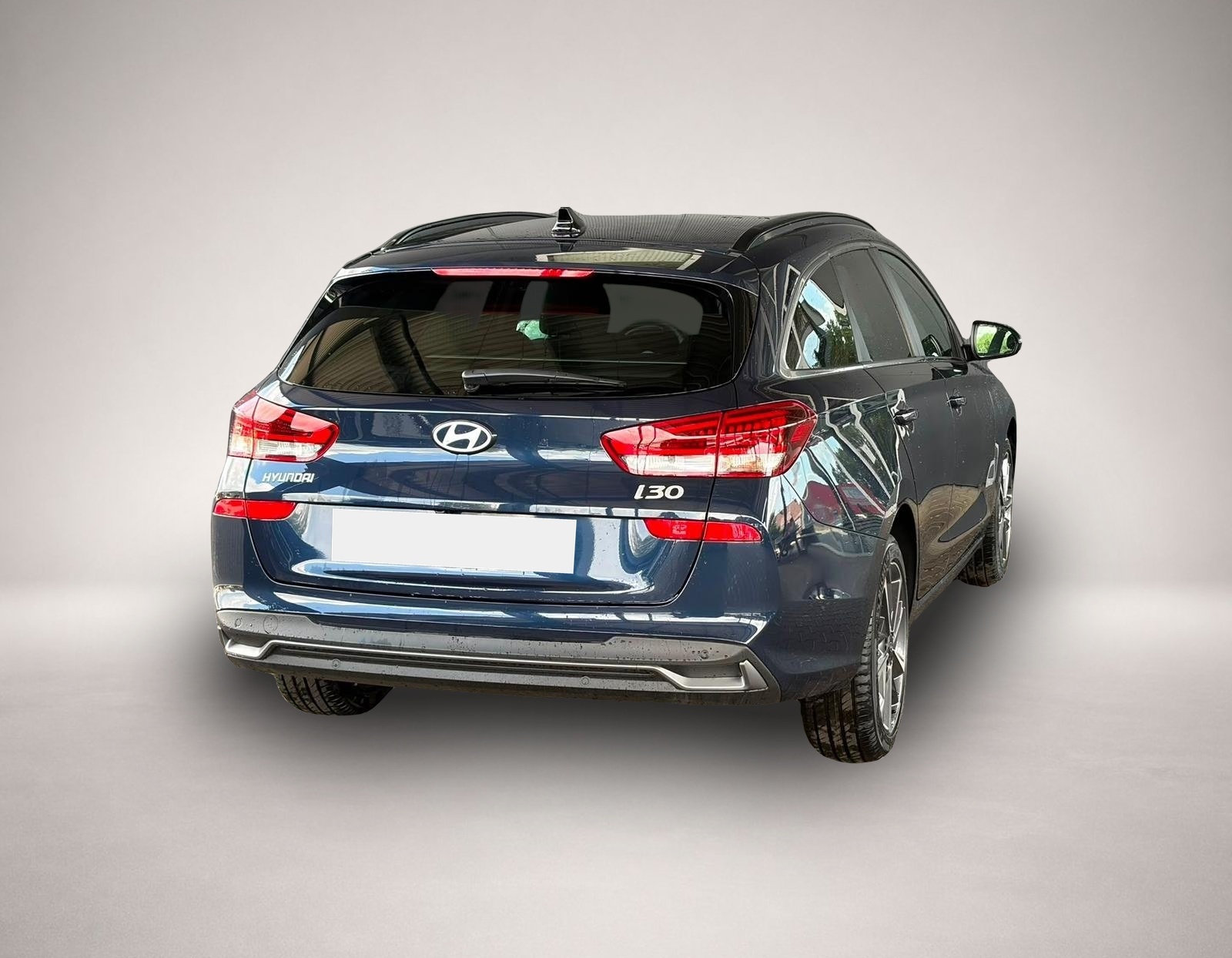 Bild 3 Hyundai i30 Kombi Comfort Plus 1.0 TGDI DCT/ Navi / Sitz