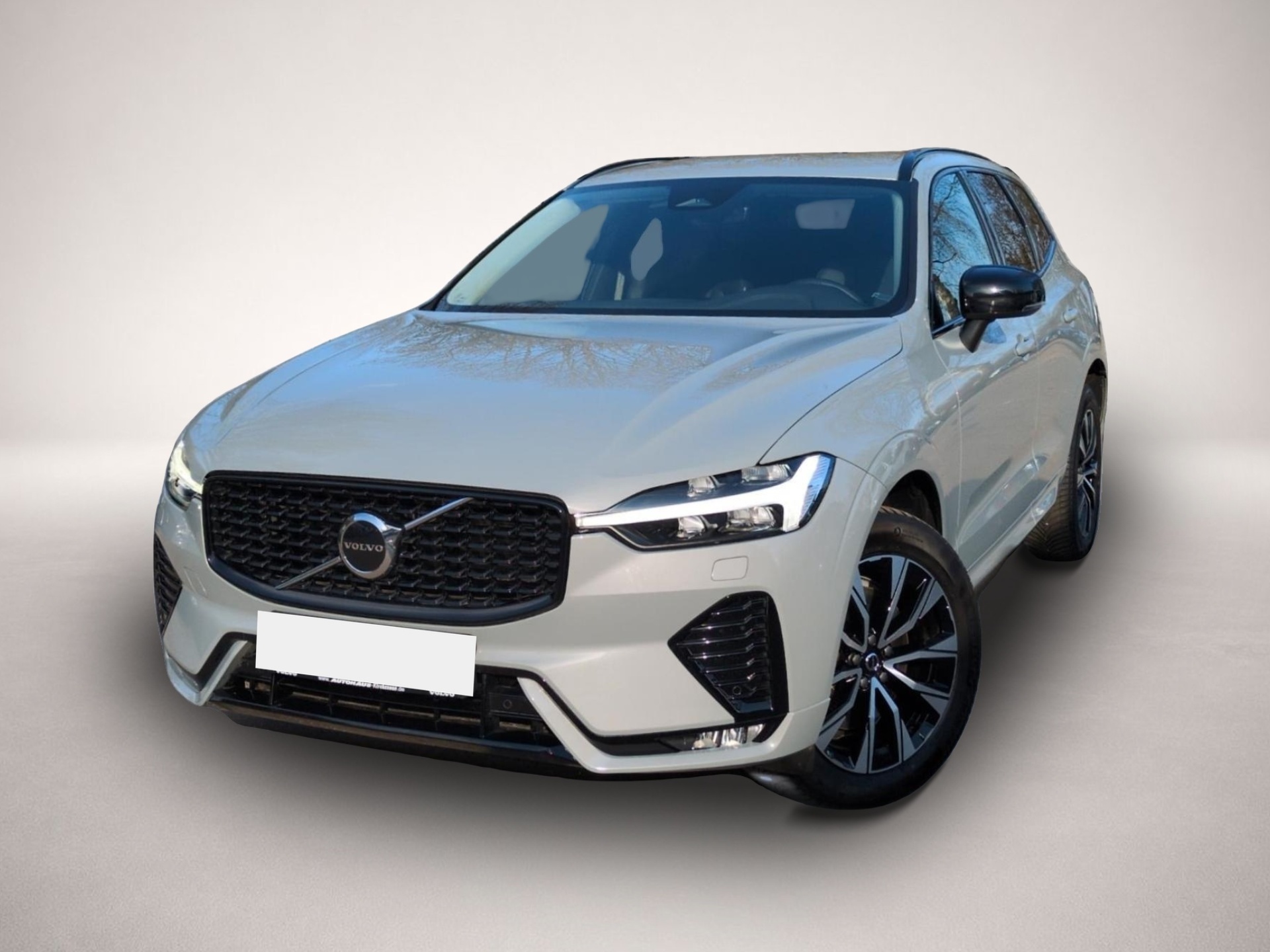 Fotografie Volvo XC60 B4 (Diesel) Plus Dark 2WD Automatik Bluetoo