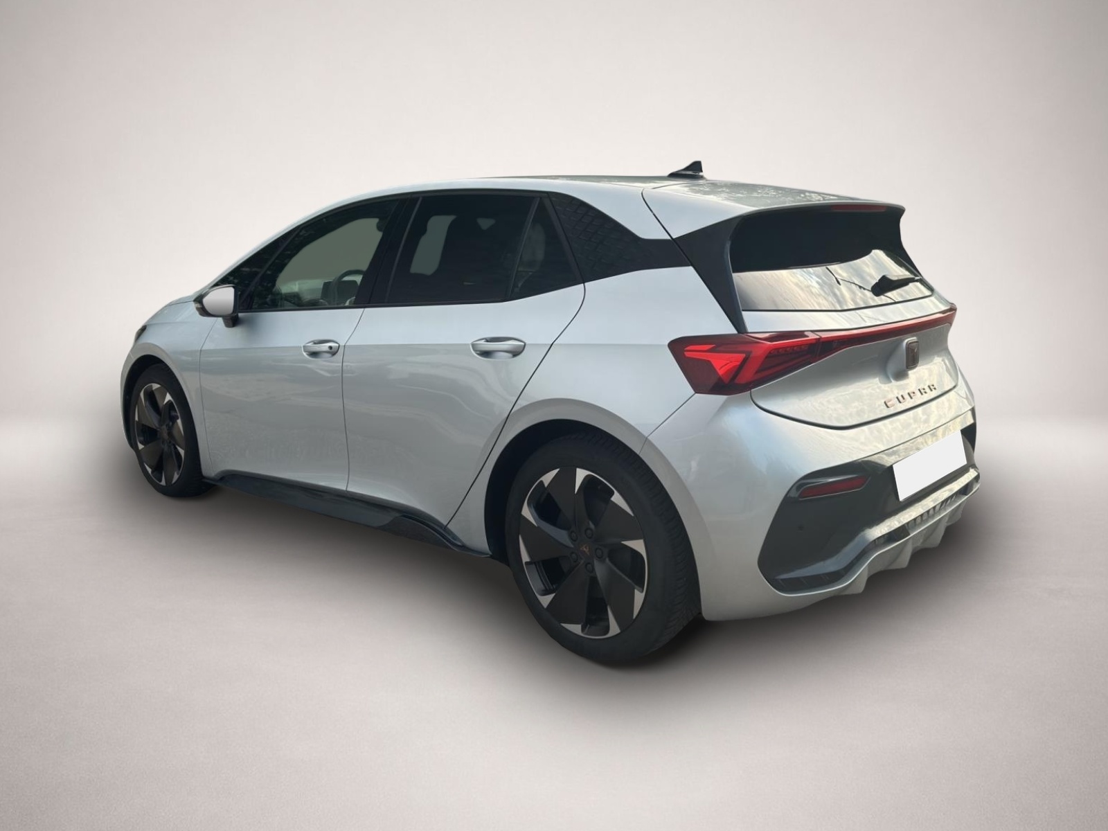 Bild 4 Cupra Born AB318EUR 82KW WÄPU NAVI HuD 360 SHZ