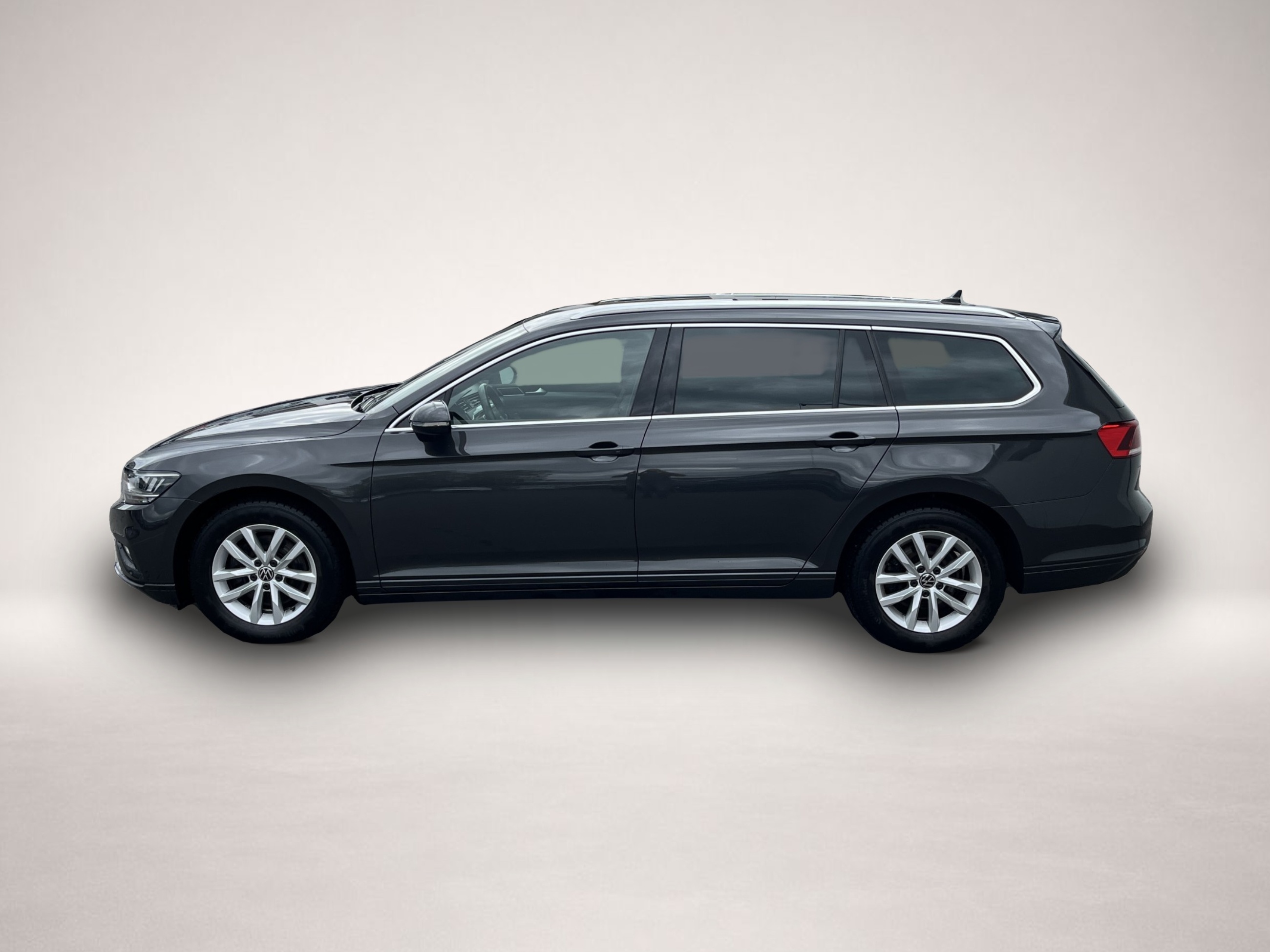 Fotografie 2 des Volkswagen Passat Variant 2.0 TDI DSG Business AHK TravelAs