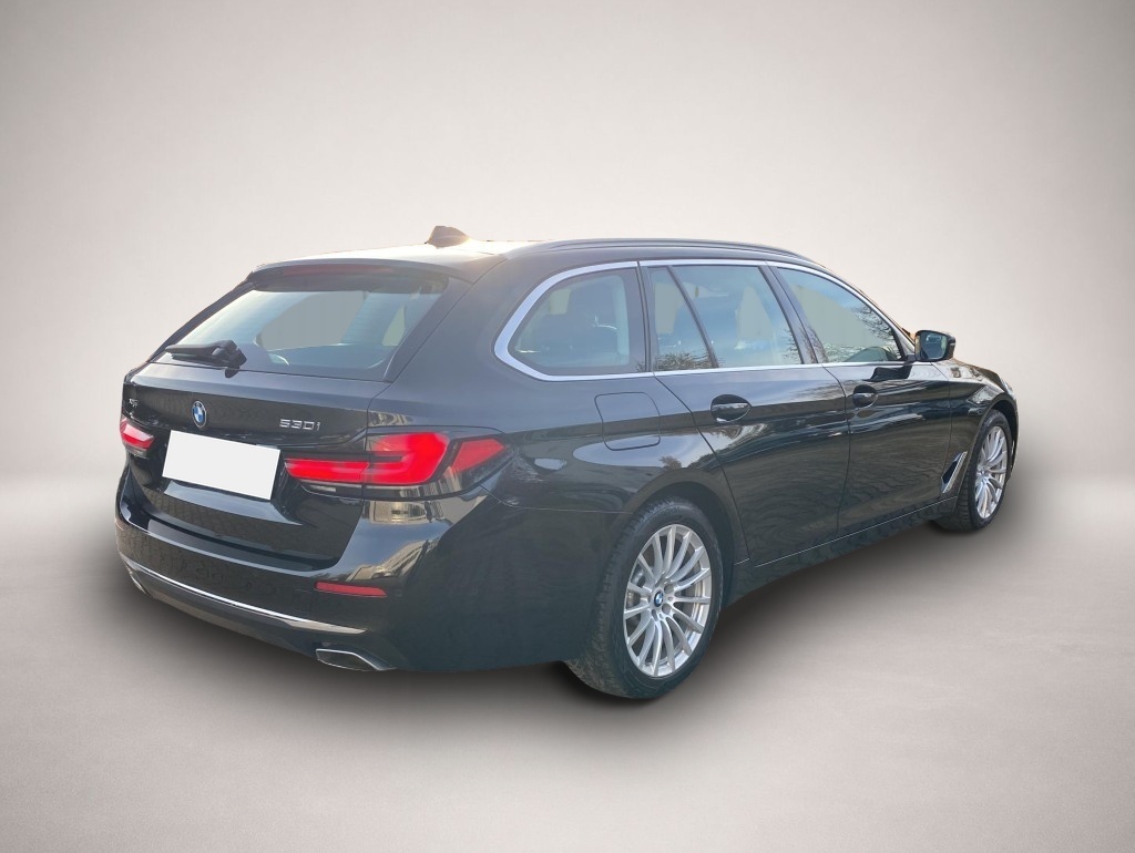 Bild 5 BMW 530 i xDrive Luxury Line*KeyGo*AHK*
