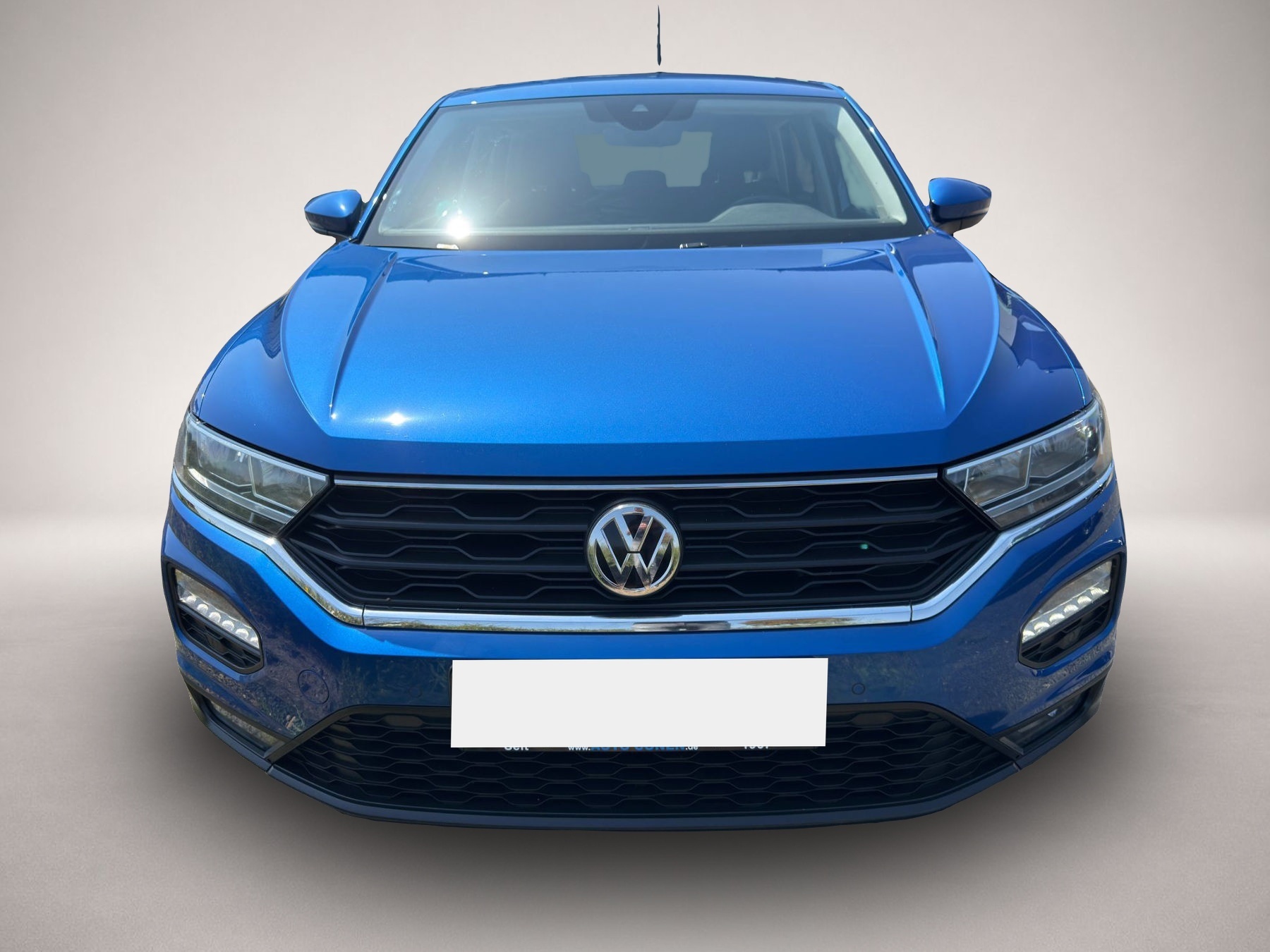 Bild 2 Volkswagen T-Roc TSI 1.0 Bluetooth PDC v+h LM DAB Sitzh. Ne