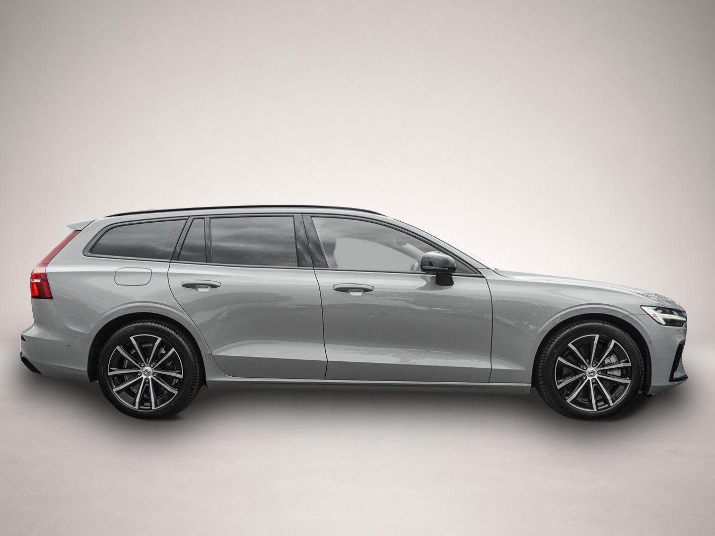 Bild 4 Volvo V60 T8 Twin Engine AWD Plus Dark Plug-In Harman