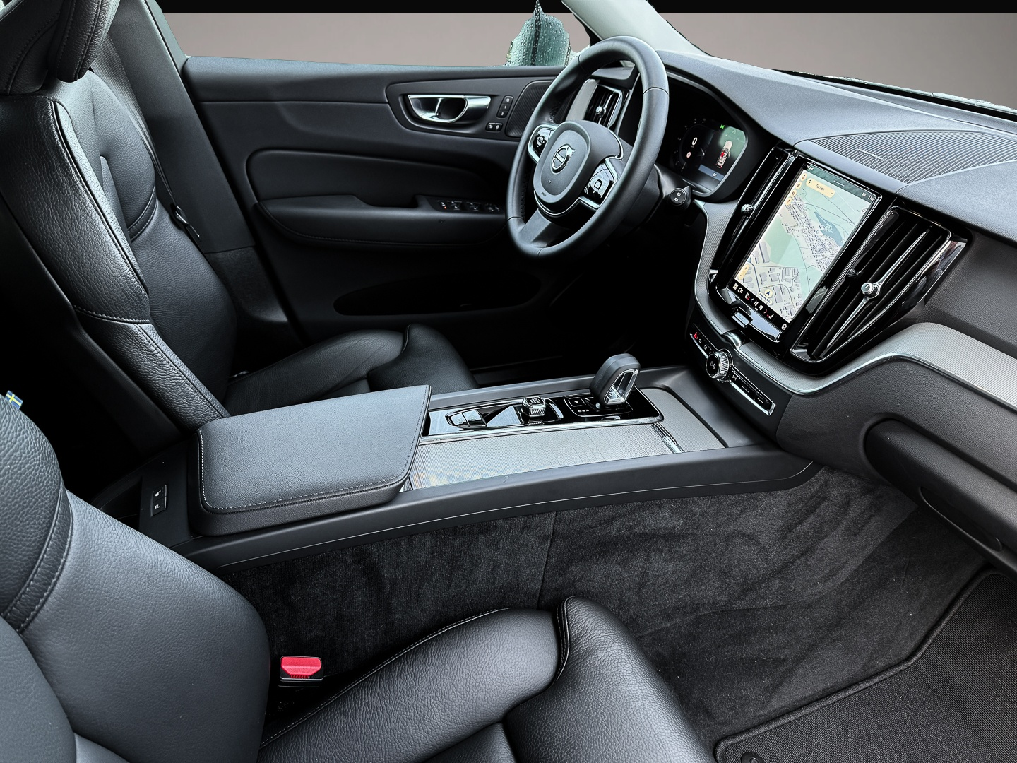 Bild 3 Volvo XC60 Plus Dark 2WD Digitales Cockpit Memory Sitz