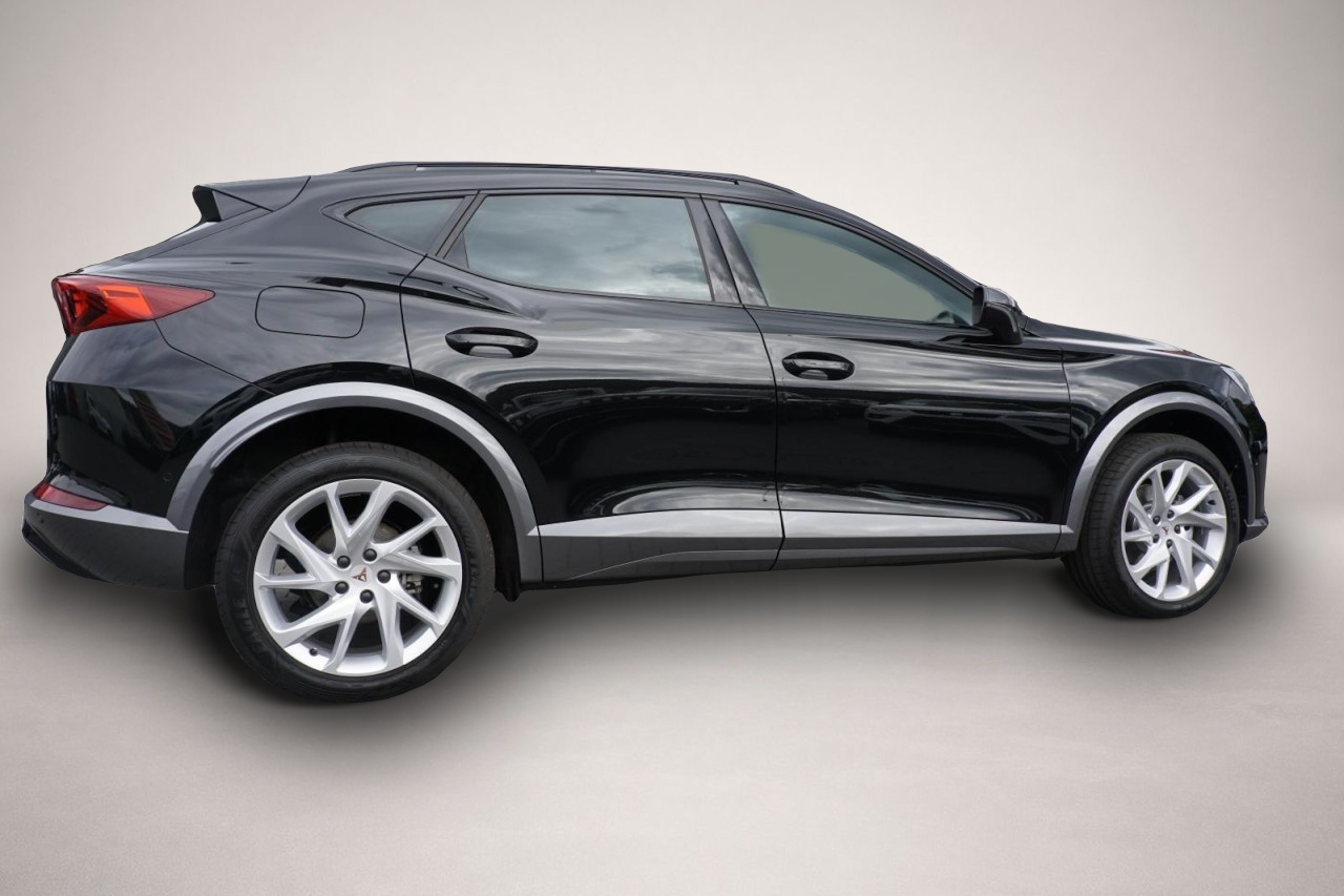 Vehicle image 0
