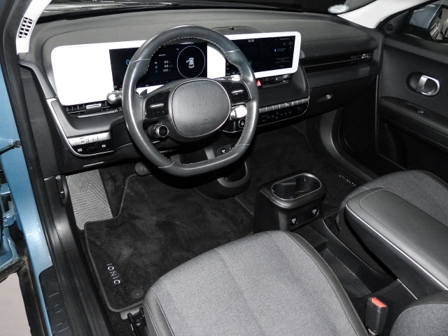Bild 4 Hyundai IONIQ 5 Elektro Navi Digitales Cockpit LED ACC A