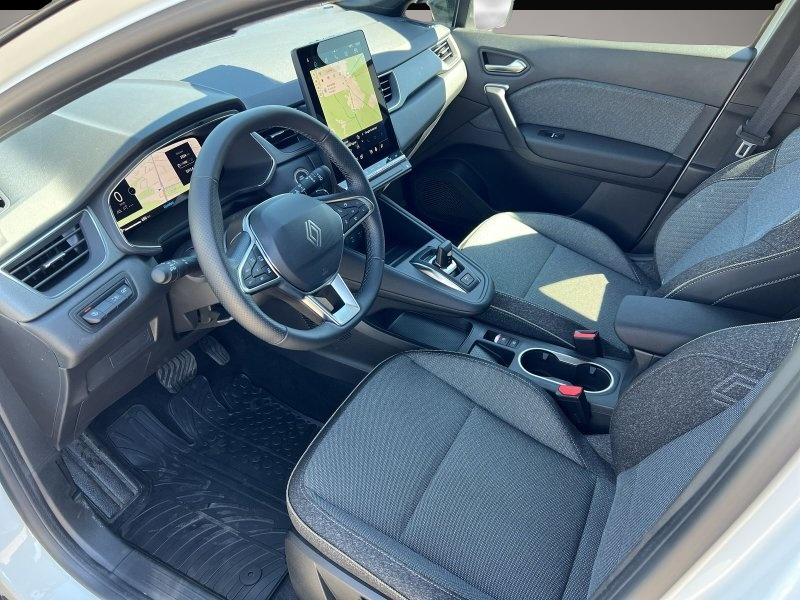 Bild 4 Renault Captur TCe 160 EDC Techno SHZ+RFK+LED