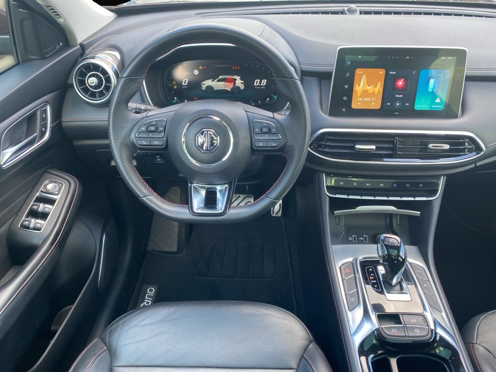 Bild 5 MG HS Luxury Automatik