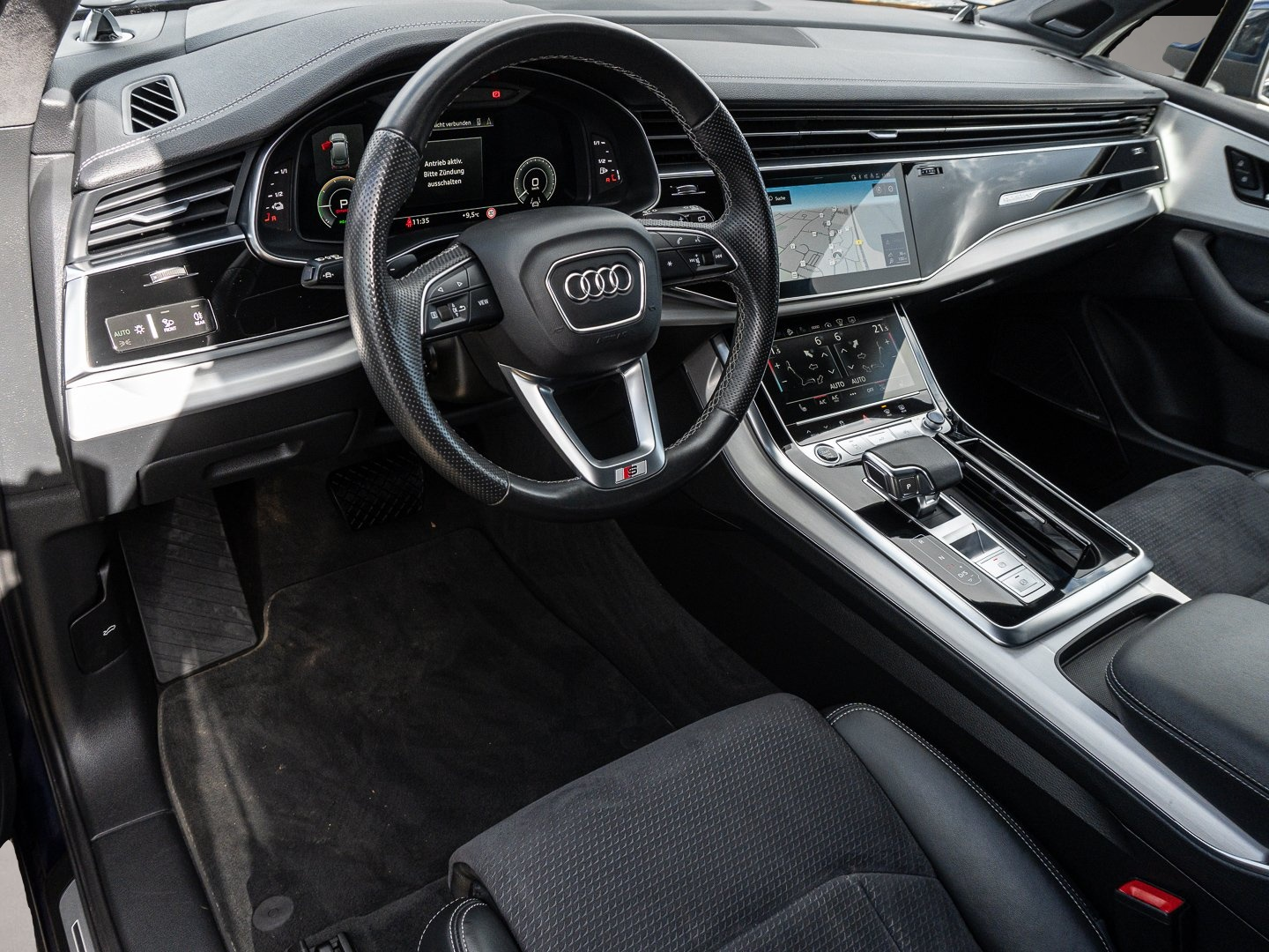 Bild 7 Audi Q7 SUV TFSI e S line Q7 quat PH3.0 V6280 A8