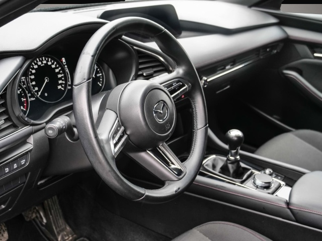 Fotografie 3 des Mazda 3 S SKYACTIV-G 2.0 M Hybrid 6GS HOMURA HUD Navi